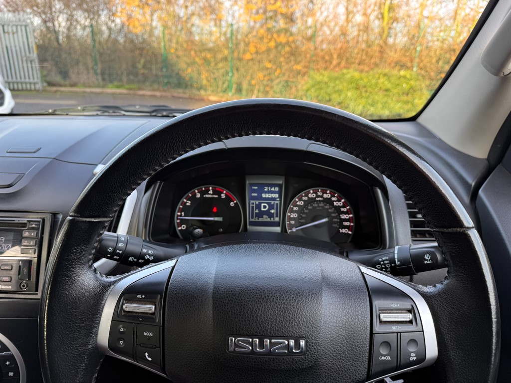 Used Isuzu D-Max 2017 for sale - 76835116: Photo 13