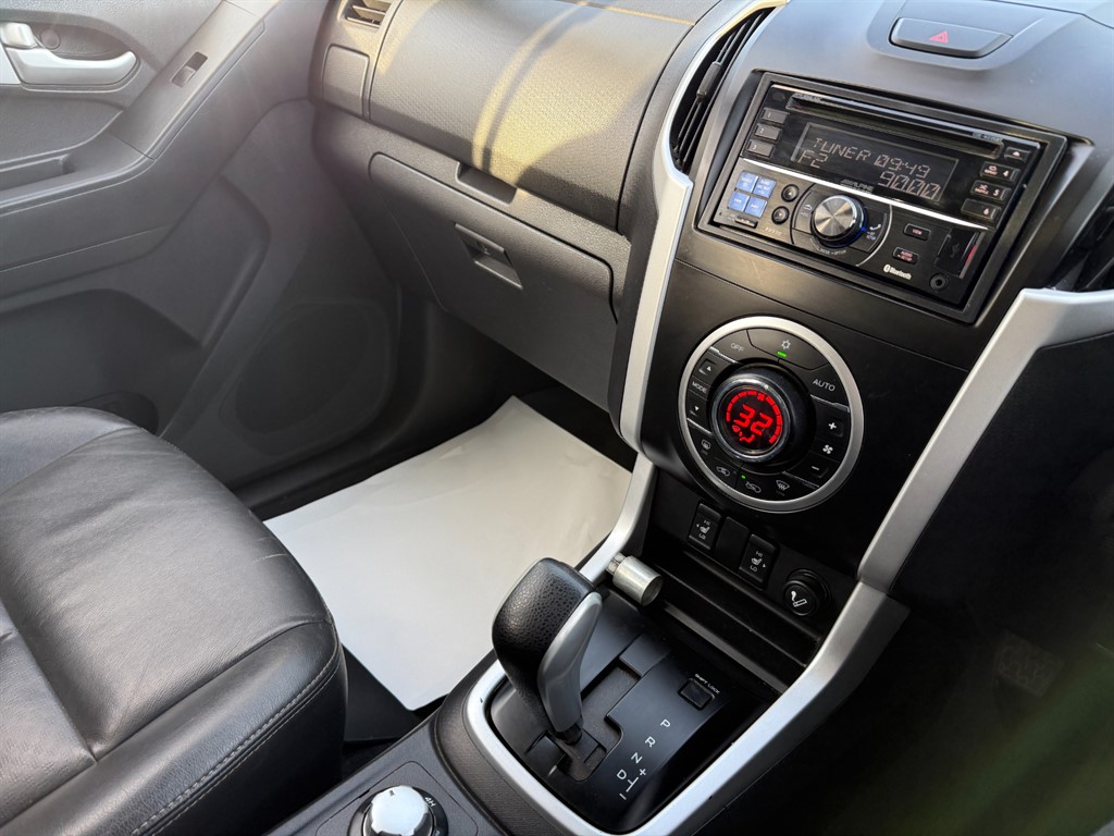 Used Isuzu D-Max 2017 for sale - 76835116: Photo 14