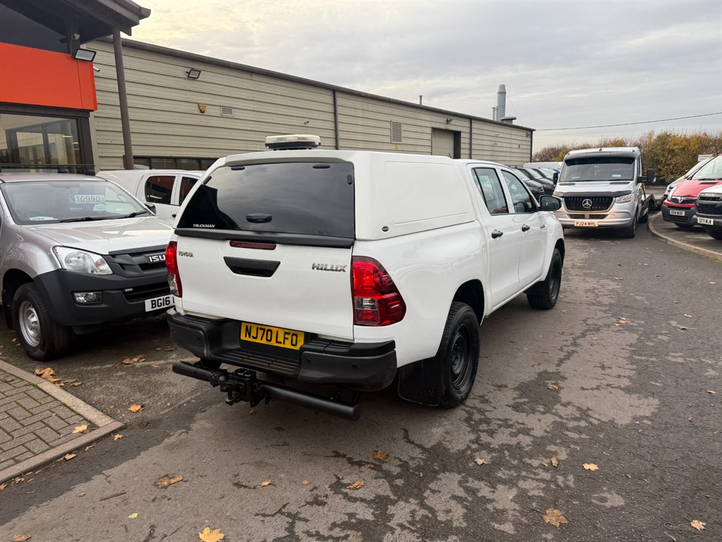Used Toyota Hilux 2020 for sale - 76507798: Photo 4