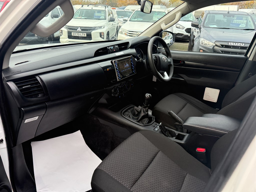 Used Toyota Hilux 2020 for sale - 76507798: Photo 9
