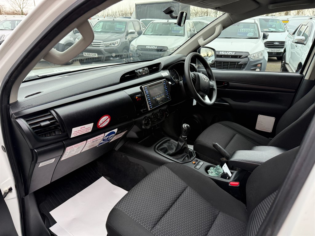 Used Toyota Hilux 2020 for sale - 77718283: Photo 11