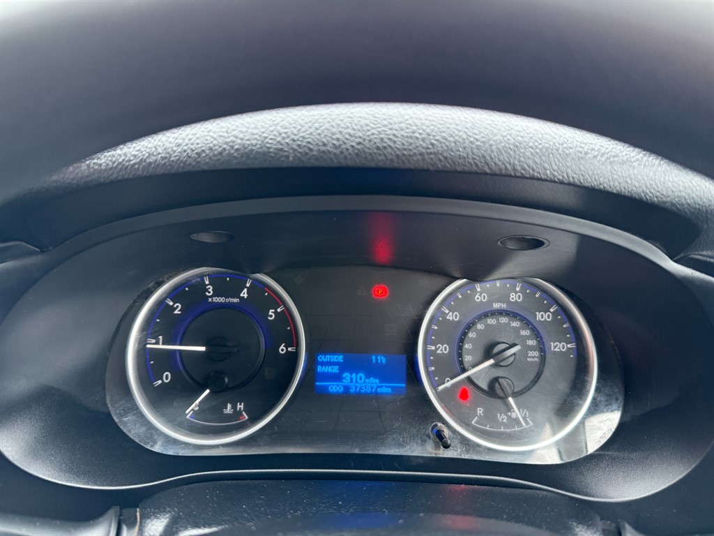 Used Toyota Hilux 2020 for sale - 77718283: Photo 18