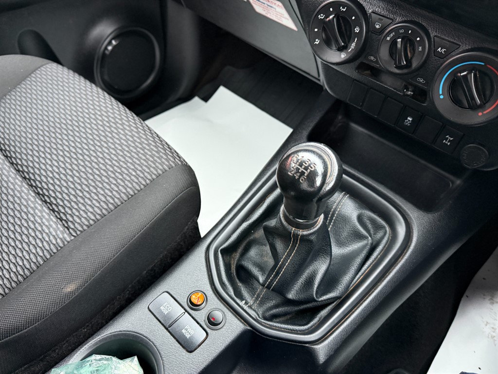 Used Toyota Hilux 2020 for sale - 77718283: Photo 20