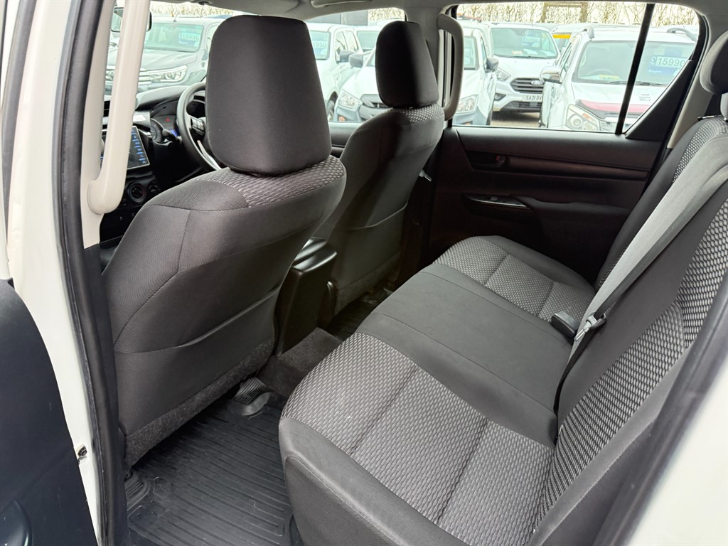 Used Toyota Hilux 2020 for sale - 77718283: Photo 9