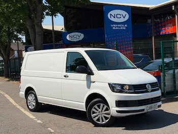 Used Volkswagen Transporter 2018 for sale - 79177065: Photo