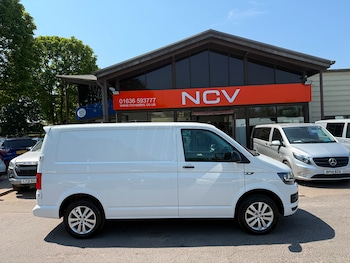 Used Volkswagen Transporter 2018 for sale - 79177065: Photo