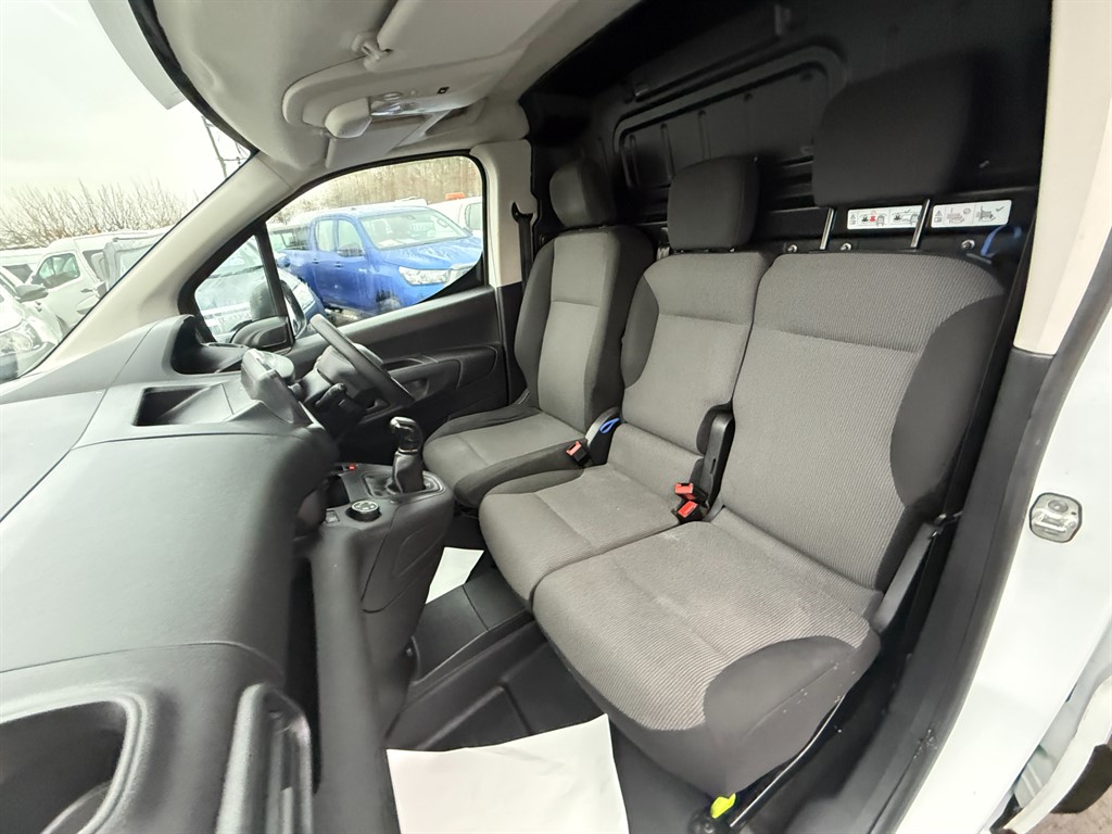 Used Peugeot Partner 2021 for sale - 77261918: Photo 11