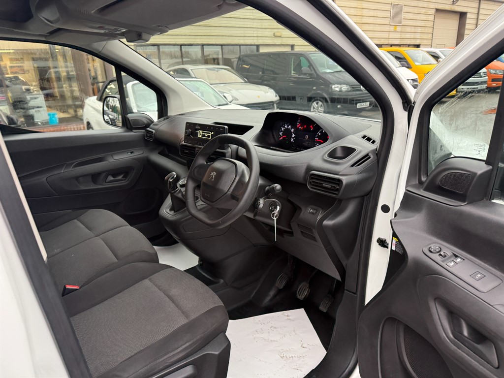 Used Peugeot Partner 2021 for sale - 77261918: Photo 13