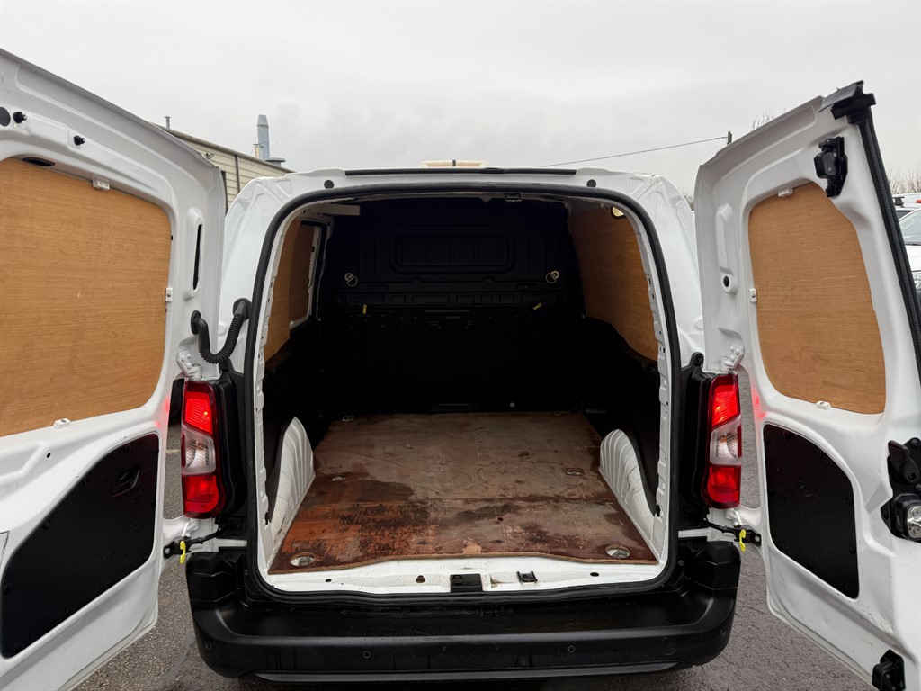 Used Peugeot Partner 2021 for sale - 77261918: Photo 6