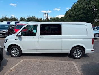 Used Volkswagen Transporter 2017 for sale - 79369186: Photo