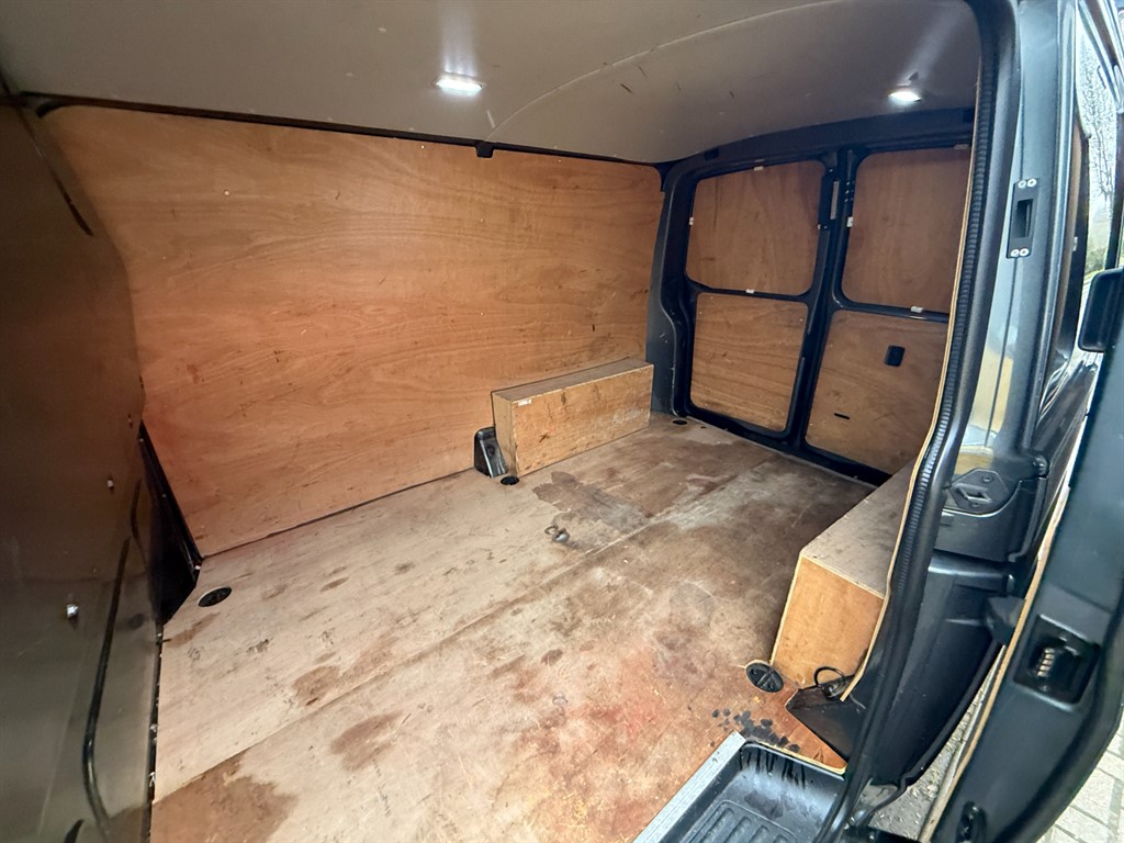 Used Volkswagen Transporter 2021 for sale - 77414220: Photo 9