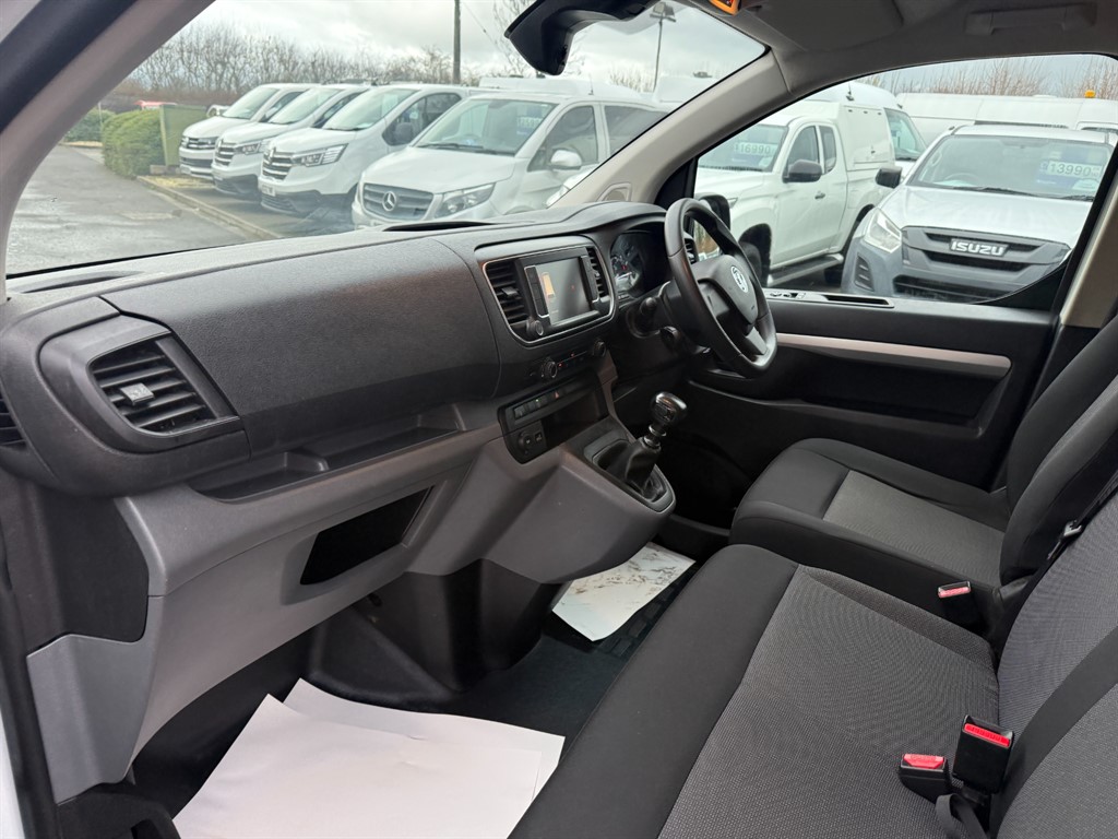 Used Vauxhall Vivaro 2022 for sale - 77545503: Photo 11