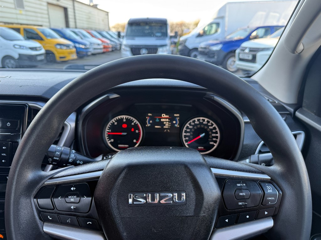 Used Isuzu D-Max 2021 for sale - 77951020: Photo 17