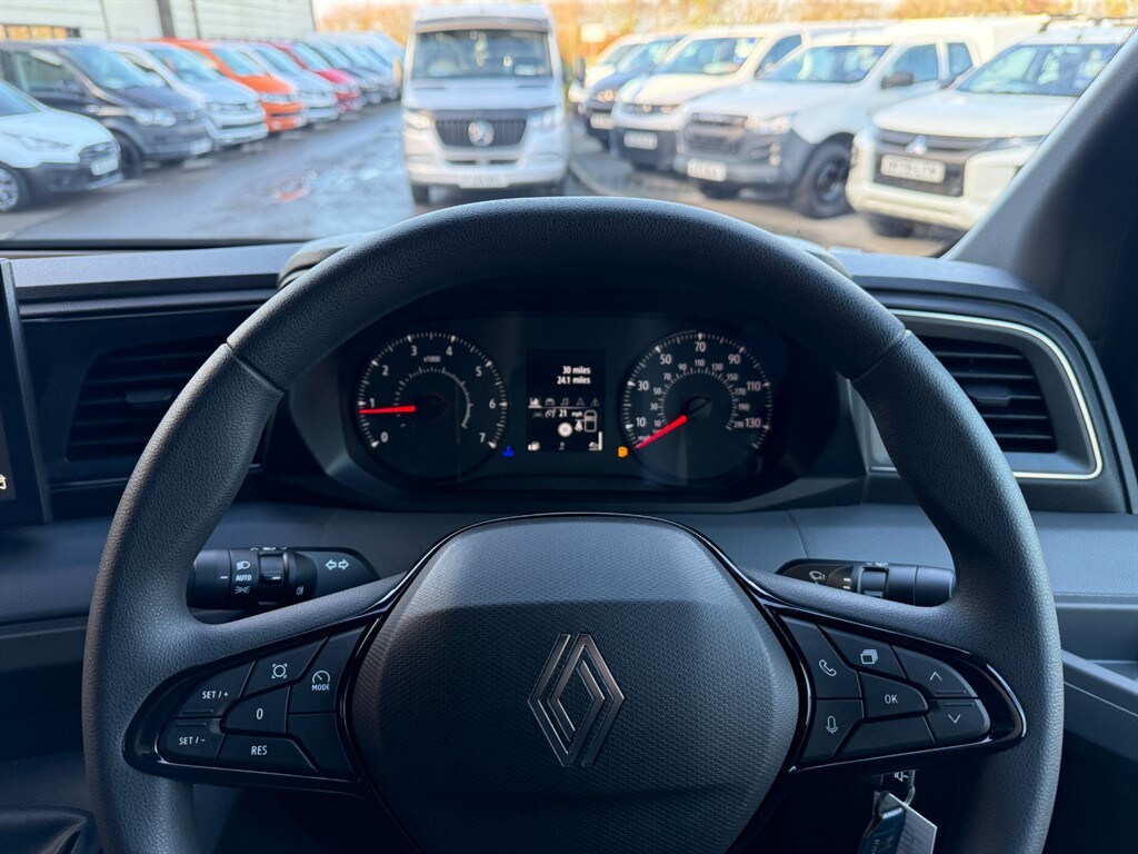 Used Renault Master 2025 for sale - 76696706: Photo 20