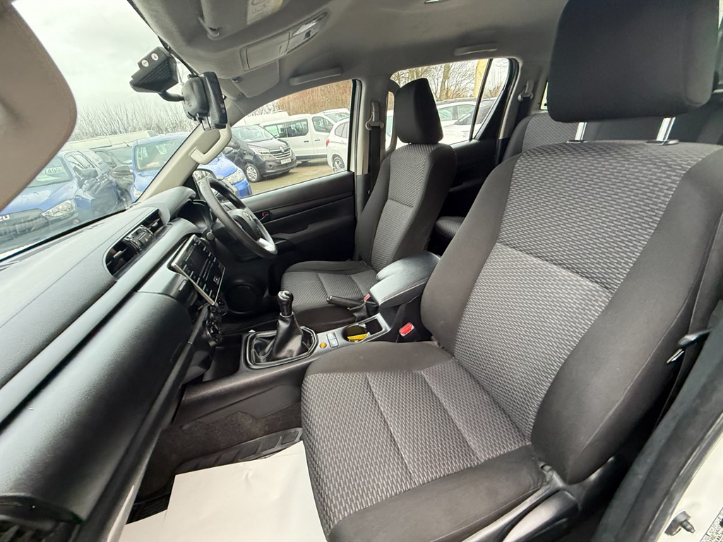 Used Toyota Hilux 2020 for sale - 77151734: Photo 11