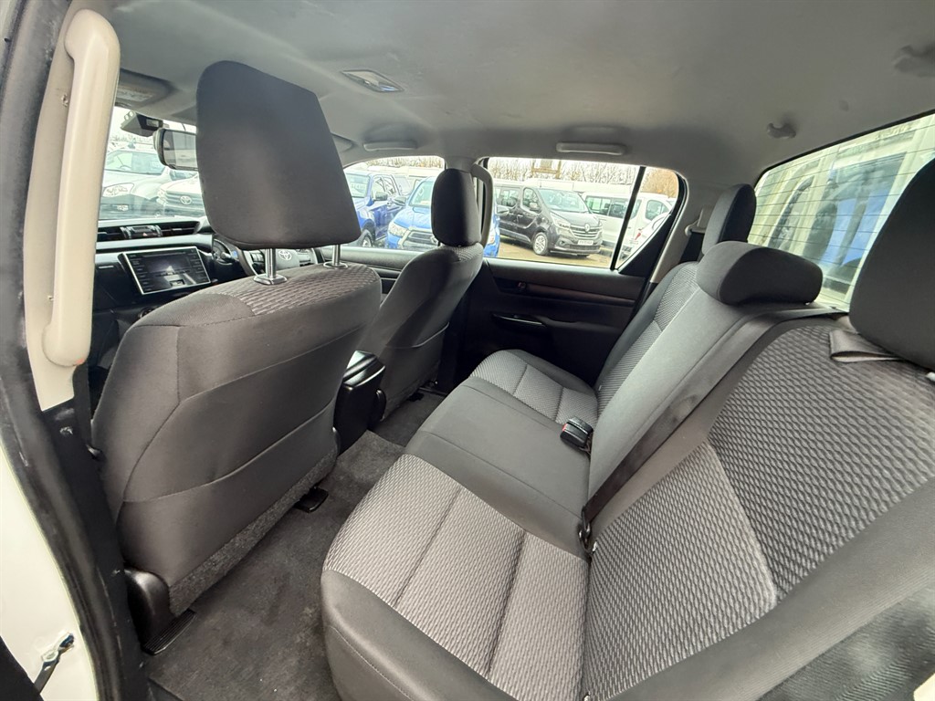 Used Toyota Hilux 2020 for sale - 77151734: Photo 12