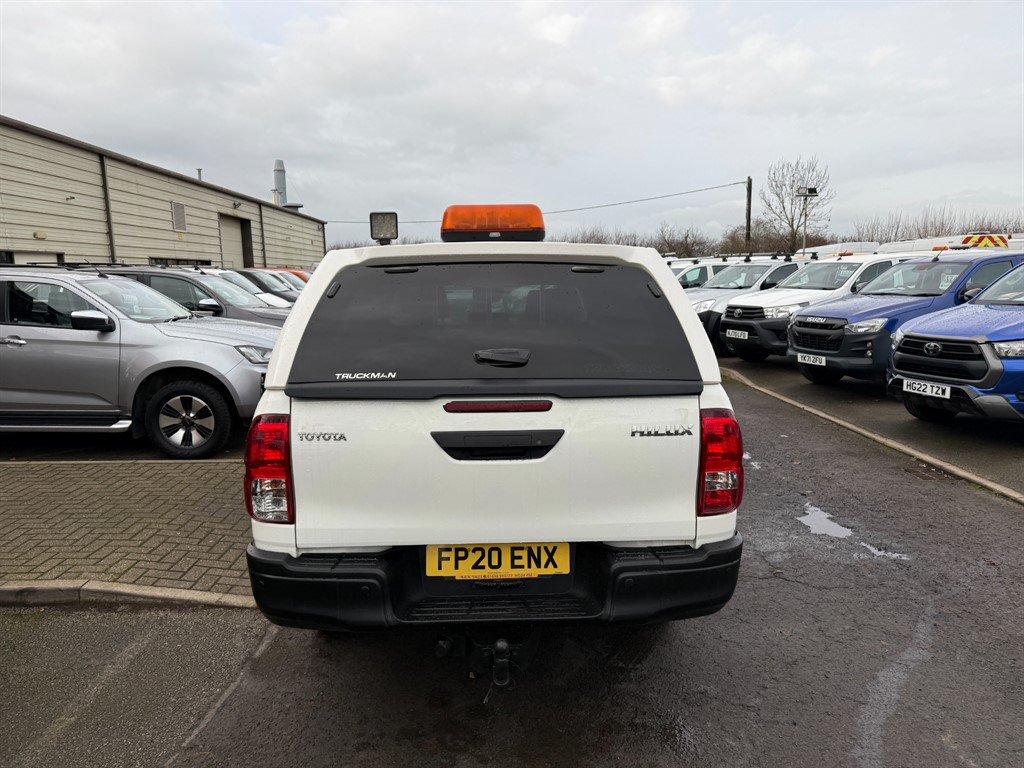 Used Toyota Hilux 2020 for sale - 77151734: Photo 5