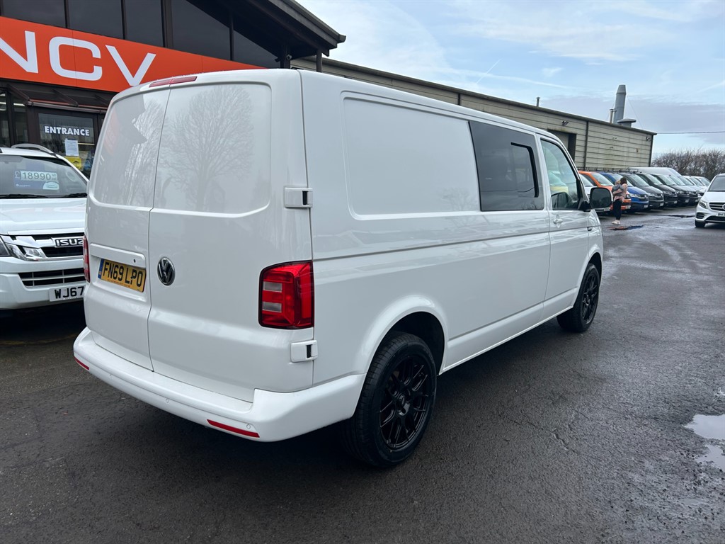 Used Volkswagen Transporter 2019 for sale - 77630982: Photo 10