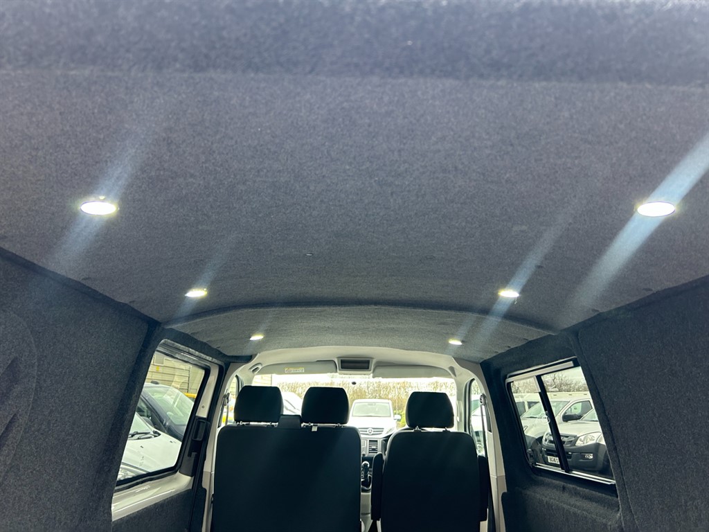 Used Volkswagen Transporter 2019 for sale - 77630982: Photo 14