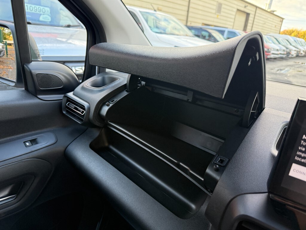 Used Citroen Berlingo 2025 for sale - 76344226: Photo 17