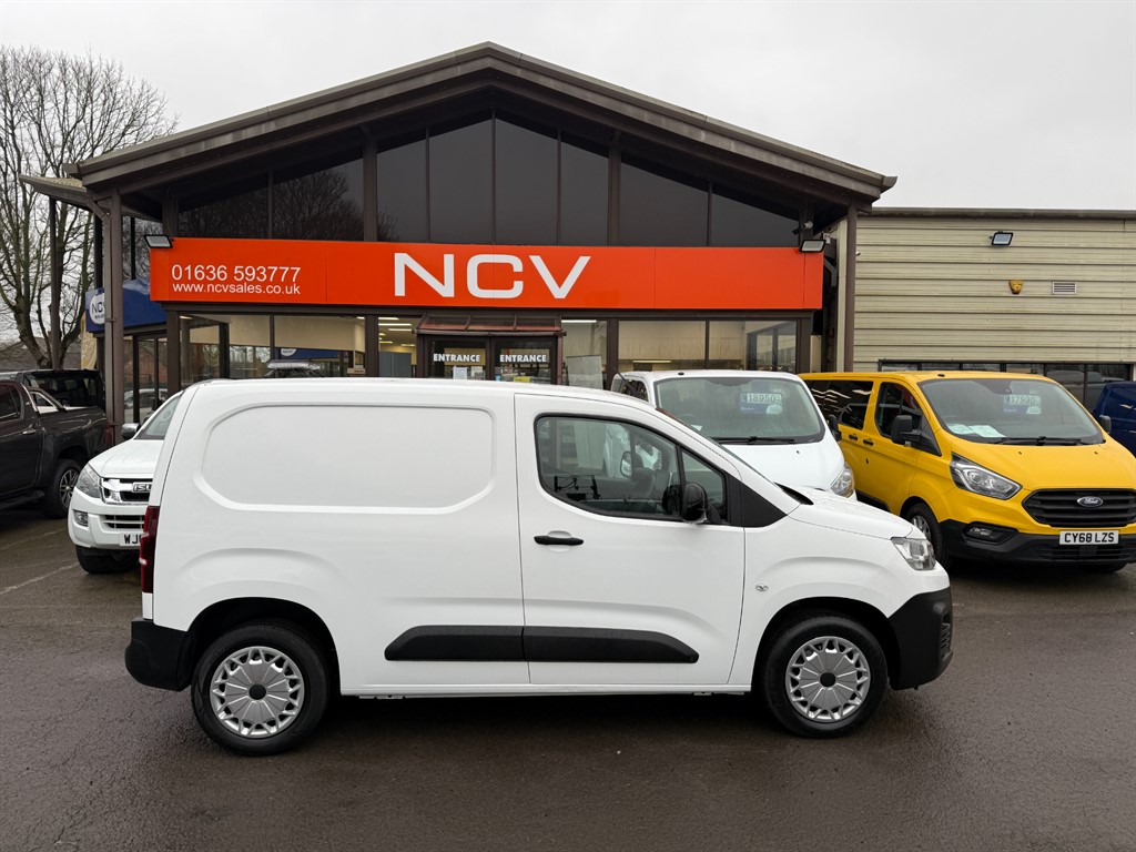 Used Citroen Berlingo 2022 for sale - 77532404: Photo 2