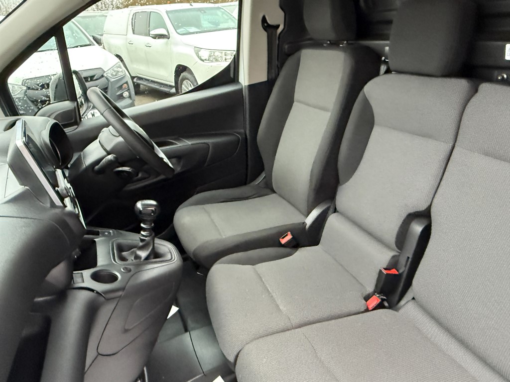 Used Citroen Berlingo 2022 for sale - 77532404: Photo 8