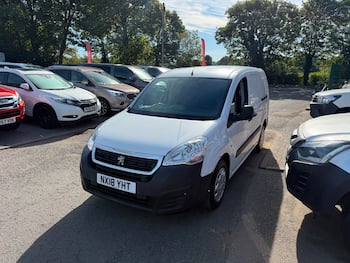 Used Peugeot Partner 2018 for sale - 79743618: Photo