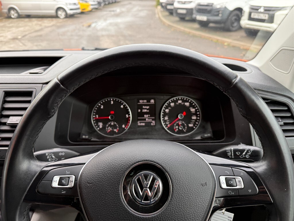 Used Volkswagen Transporter Shuttle 2018 for sale - 76595344: Photo 19