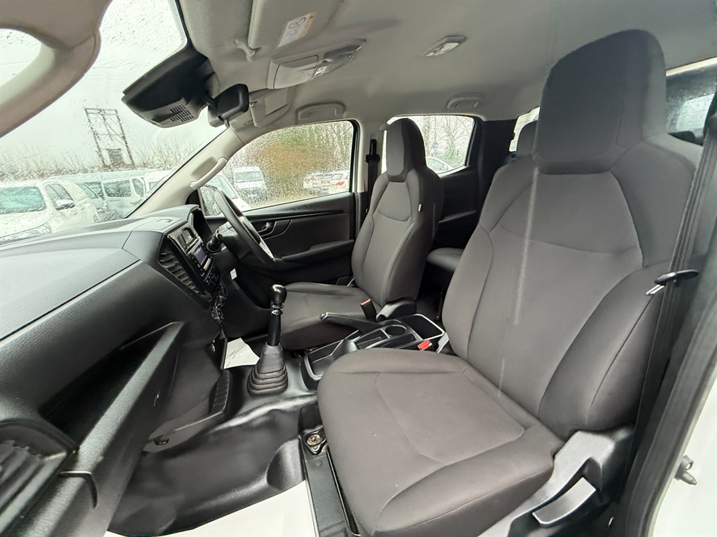 Used Isuzu D-Max 2021 for sale - 77462091: Photo 8