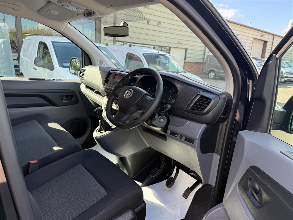 Used Vauxhall Vivaro 2021 for sale - 76074636: Photo 10