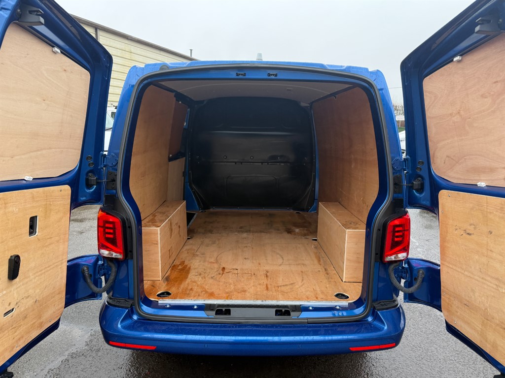 Used Volkswagen Transporter 2024 for sale - 77519505: Photo 8