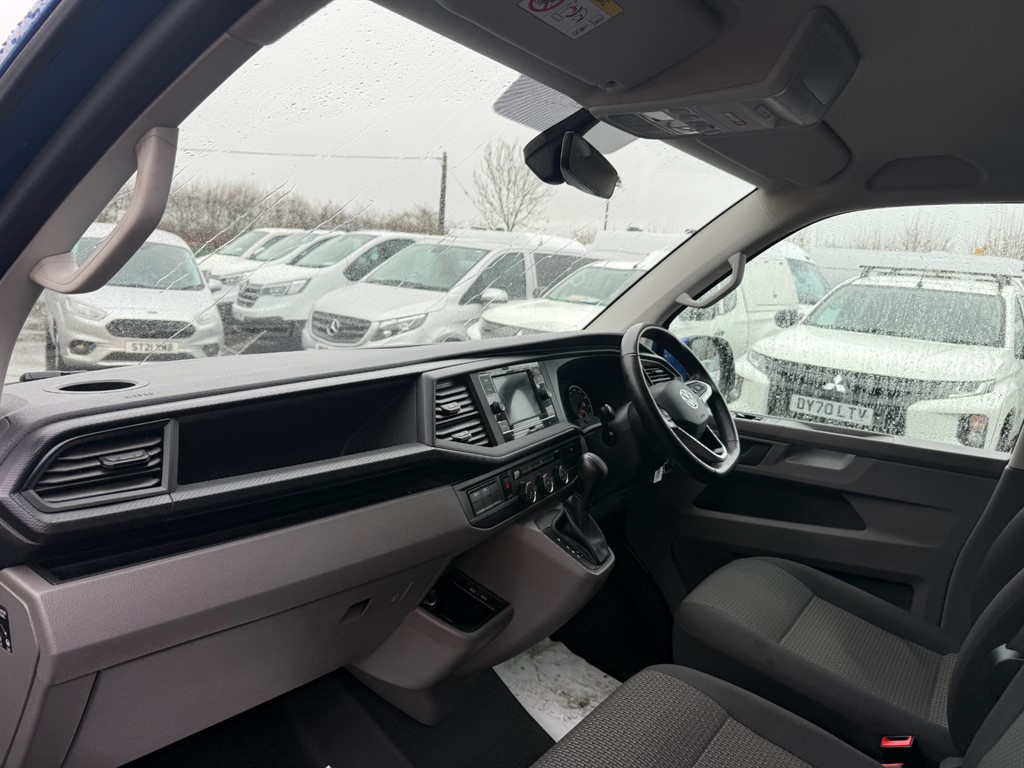 Used Volkswagen Transporter 2024 for sale - 77519505: Photo 9