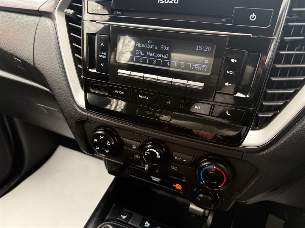 Used Isuzu D-Max 2022 for sale - 78094866: Photo 16