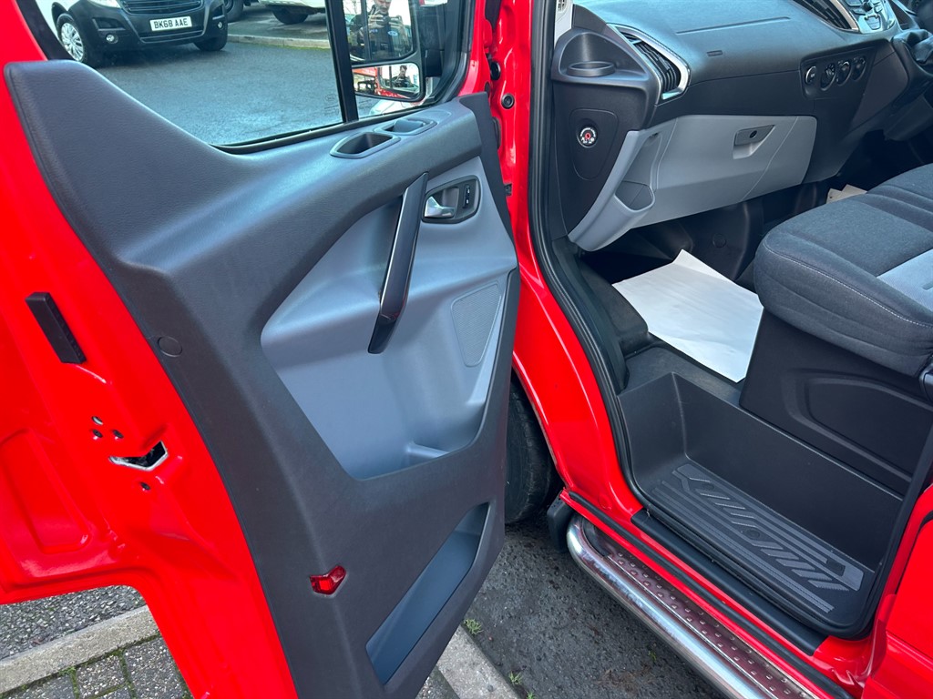 Used Ford Transit Custom 2017 for sale - 77013225: Photo 19