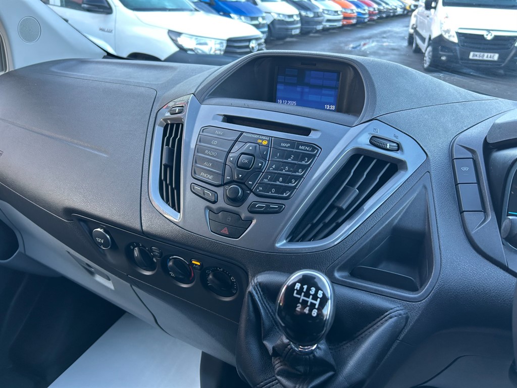 Used Ford Transit Custom 2017 for sale - 77013225: Photo 25