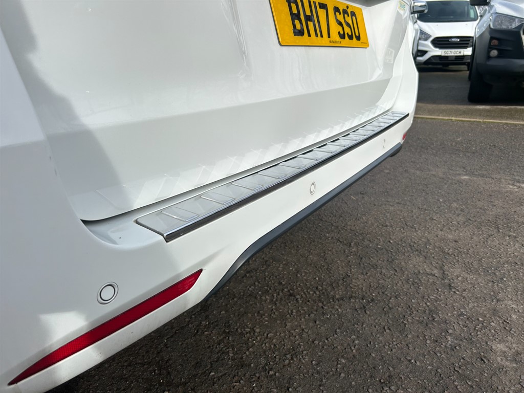 Used Mercedes-Benz V-Class 2025 for sale - 77631007: Photo 12