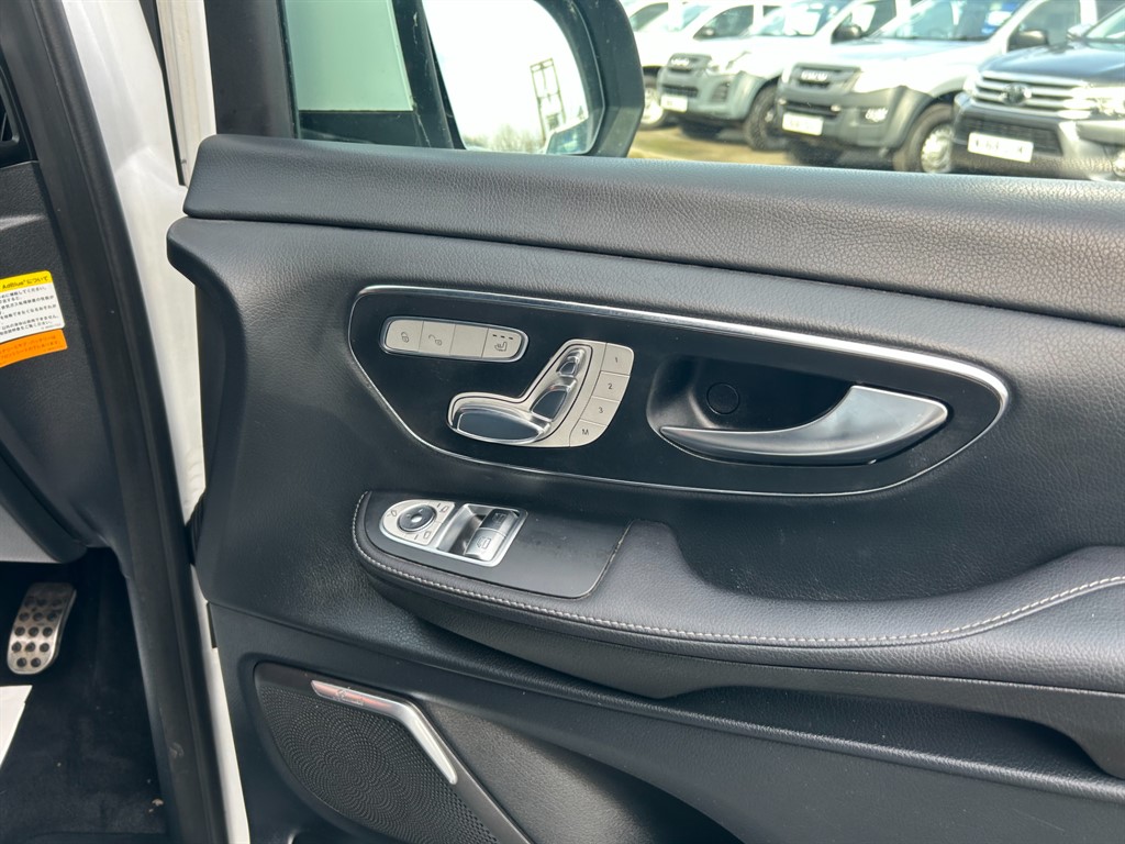 Used Mercedes-Benz V-Class 2025 for sale - 77631007: Photo 39