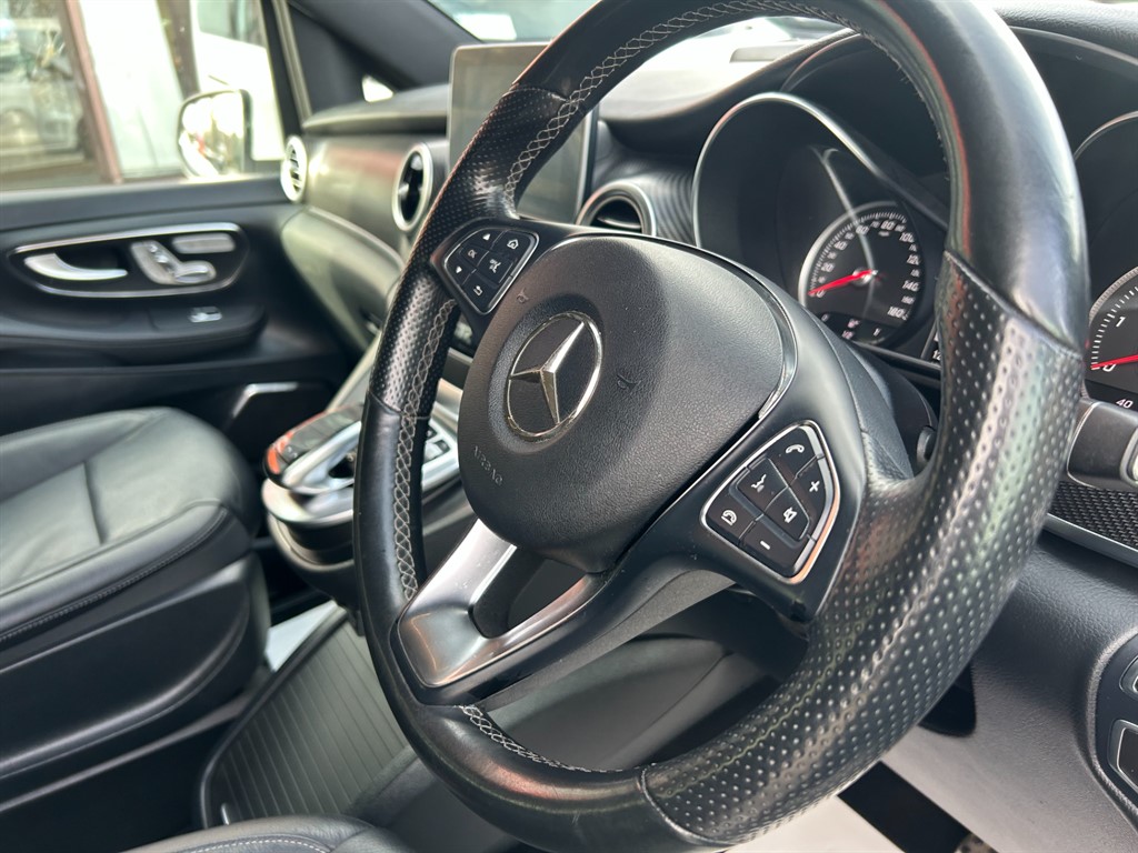 Used Mercedes-Benz V-Class 2025 for sale - 77631007: Photo 48