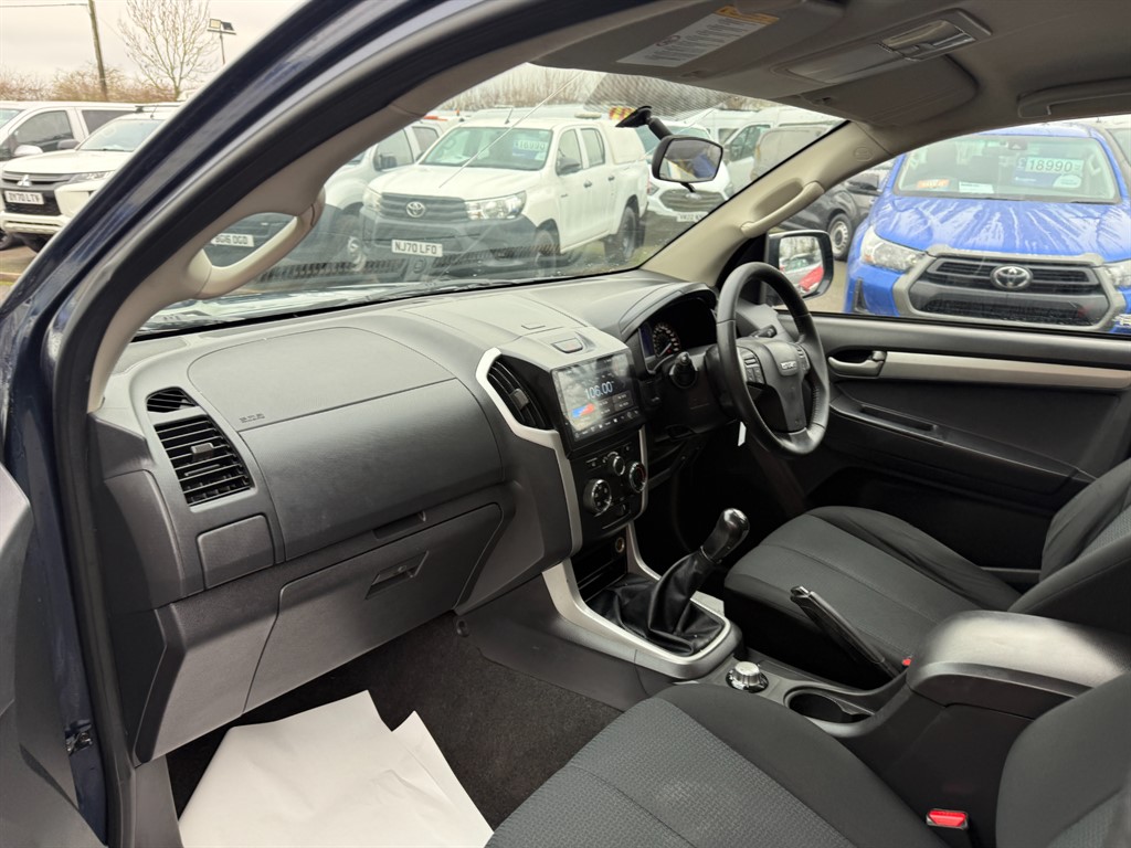 Used Isuzu D-Max 2015 for sale - 77232410: Photo 9