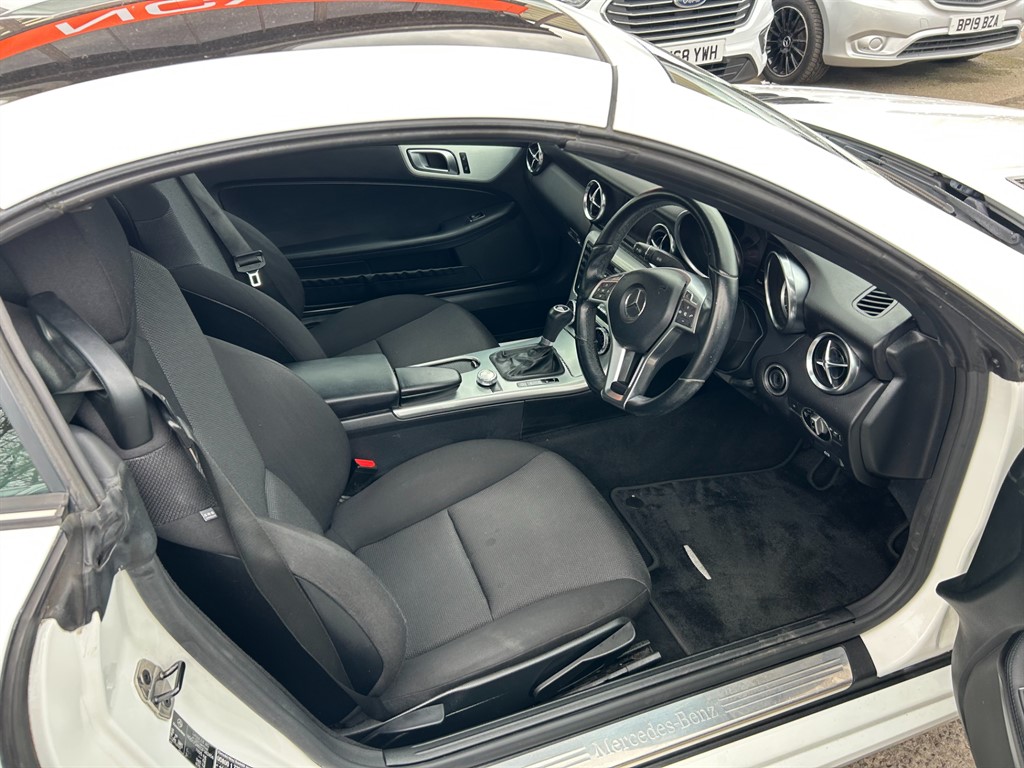 Used Mercedes-Benz SLK 2014 for sale - 77890219: Photo 11