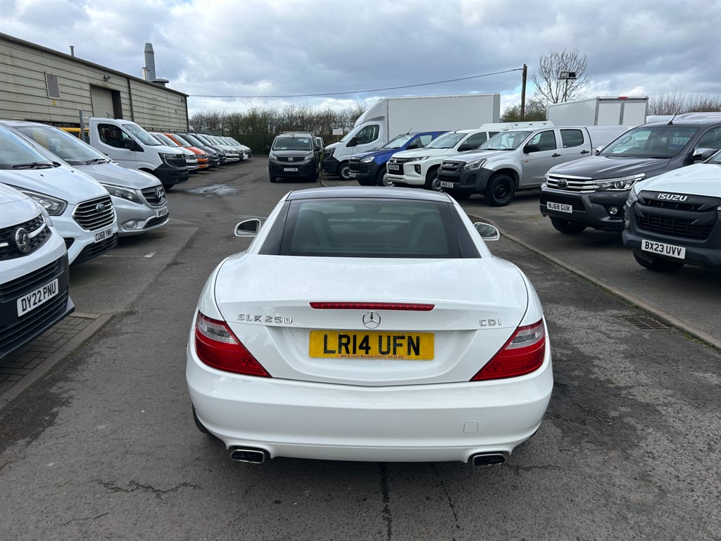 Used Mercedes-Benz SLK 2014 for sale - 77890219: Photo 17
