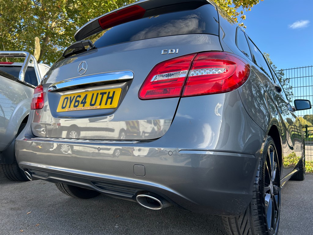 Used Mercedes-Benz B Class 2014 for sale - 76184132: Photo 12