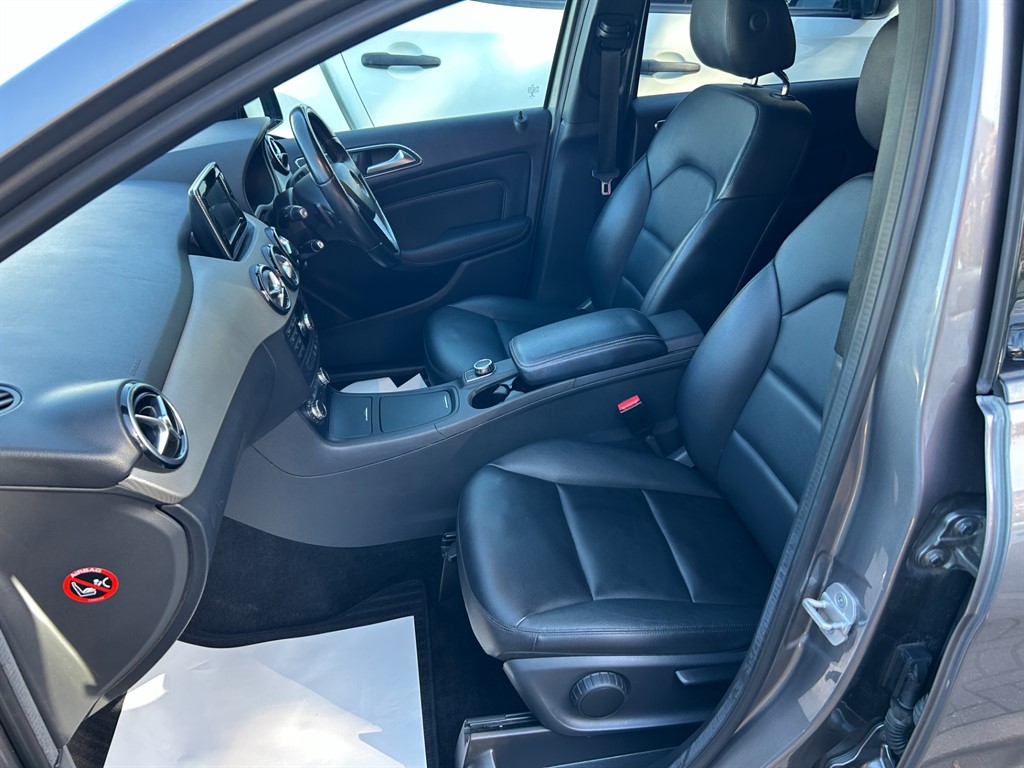 Used Mercedes-Benz B Class 2014 for sale - 76184132: Photo 17