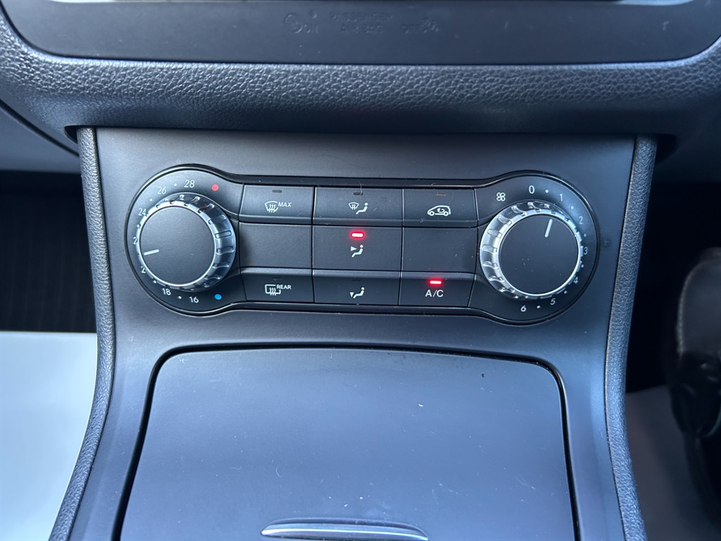 Used Mercedes-Benz B Class 2014 for sale - 76184132: Photo 25