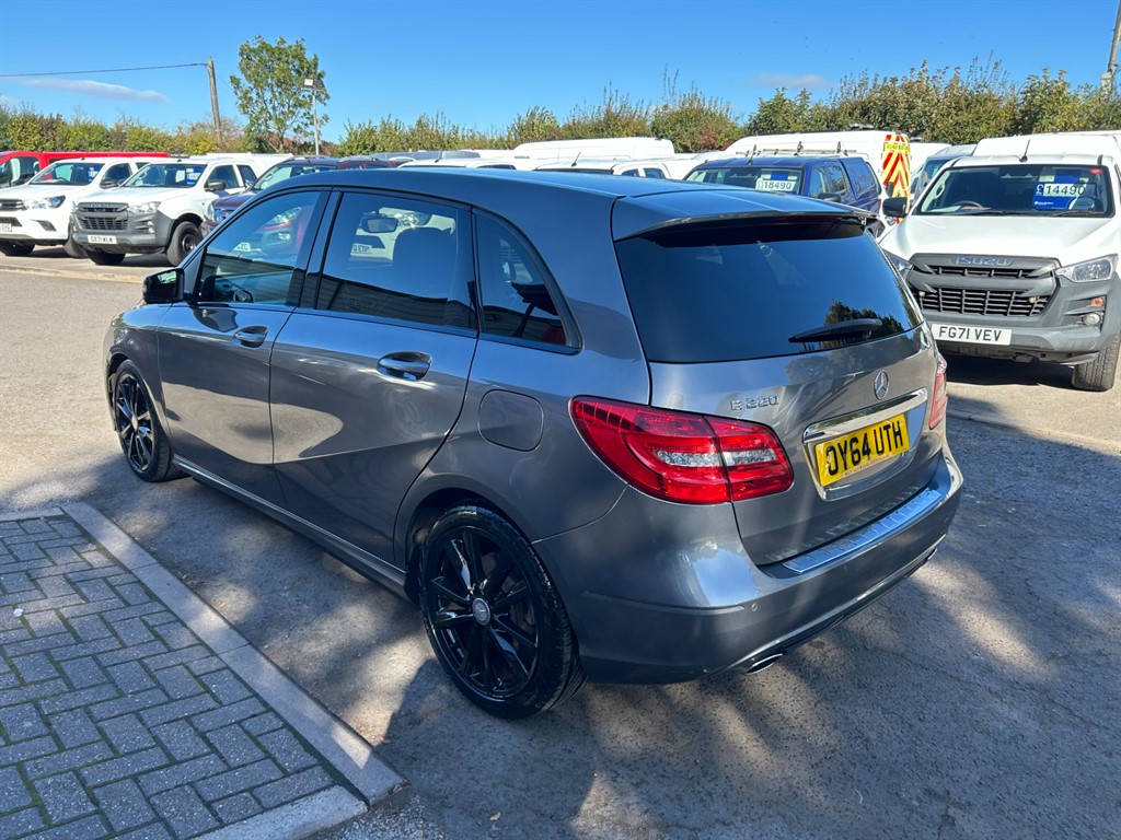 Used Mercedes-Benz B Class 2014 for sale - 76184132: Photo 9