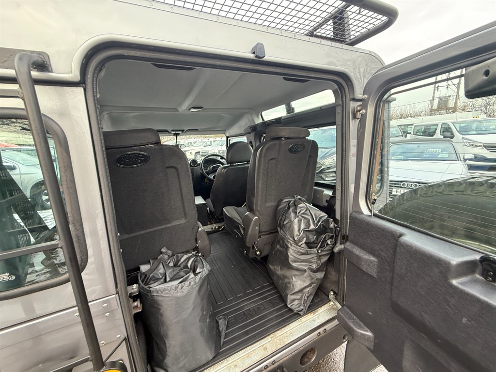 Used Land Rover Defender 2012 for sale - 77127736: Photo 17