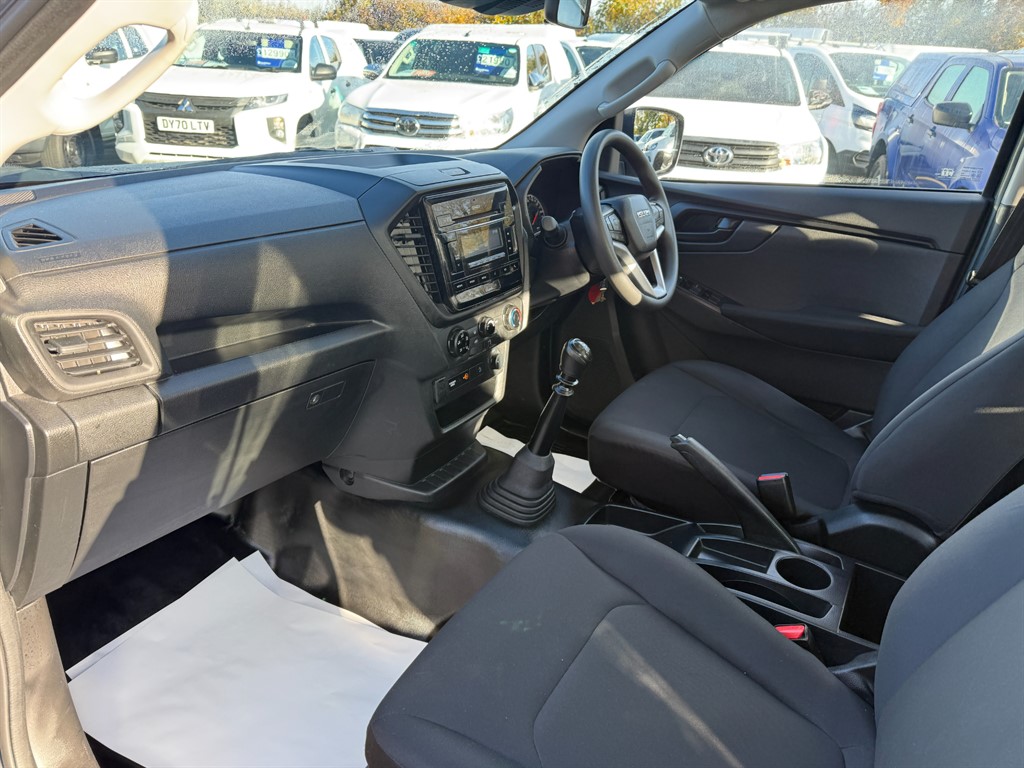 Used Isuzu D-Max 2022 for sale - 76415457: Photo 9