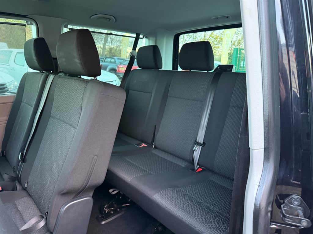 Used Volkswagen Transporter Shuttle 2018 for sale - 76640617: Photo 11