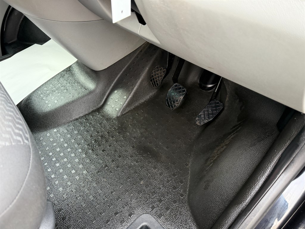 Used Volkswagen Transporter 2015 for sale - 77186573: Photo 17