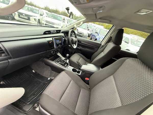 Used Toyota Hilux 2020 for sale - 76265773: Photo 11